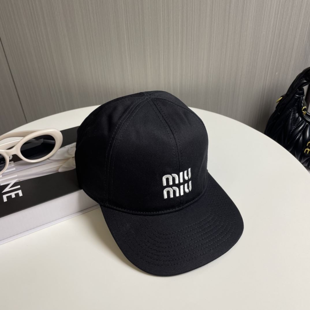 Miu Miu Caps